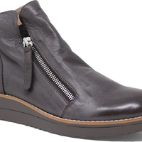 Women's Django & Juliette Ohmy in Chocolate-Chocolate Sole Leather. Sku: DJ16318ELMLE