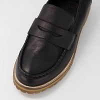 Women's Ziera Metters-W in Black. Sku: ZR10714BBLLE-W
