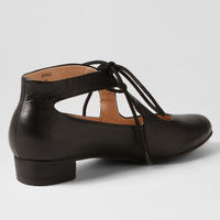 Women's Django & Juliette Ewing in Black. Sku: DJ14396B66LE